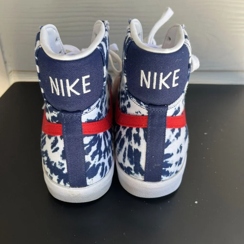 Nike Men's Blazer Mid 77 Vintage Tie Dye Shoes Sneakers 10.5 Style CZ7874-600